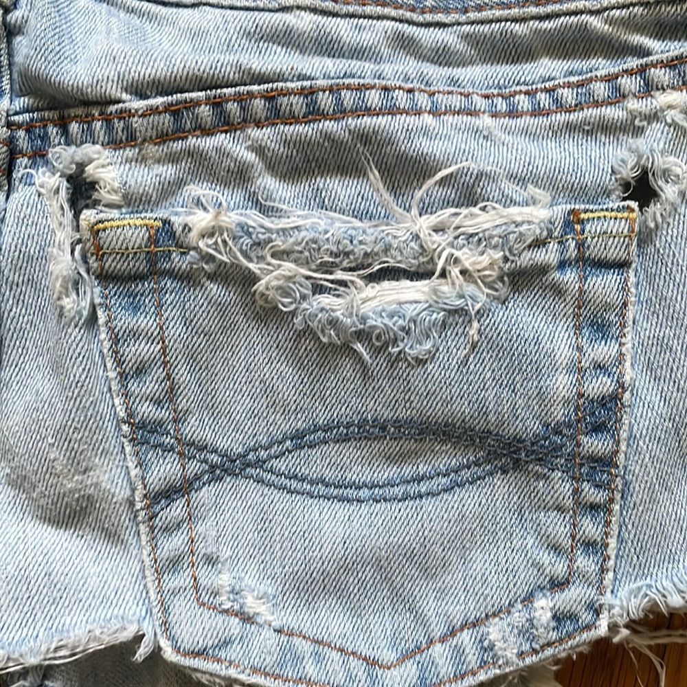 Abercrombie & Fitch Vintage ripped shorts ♥️ - Picture 3 of 7
